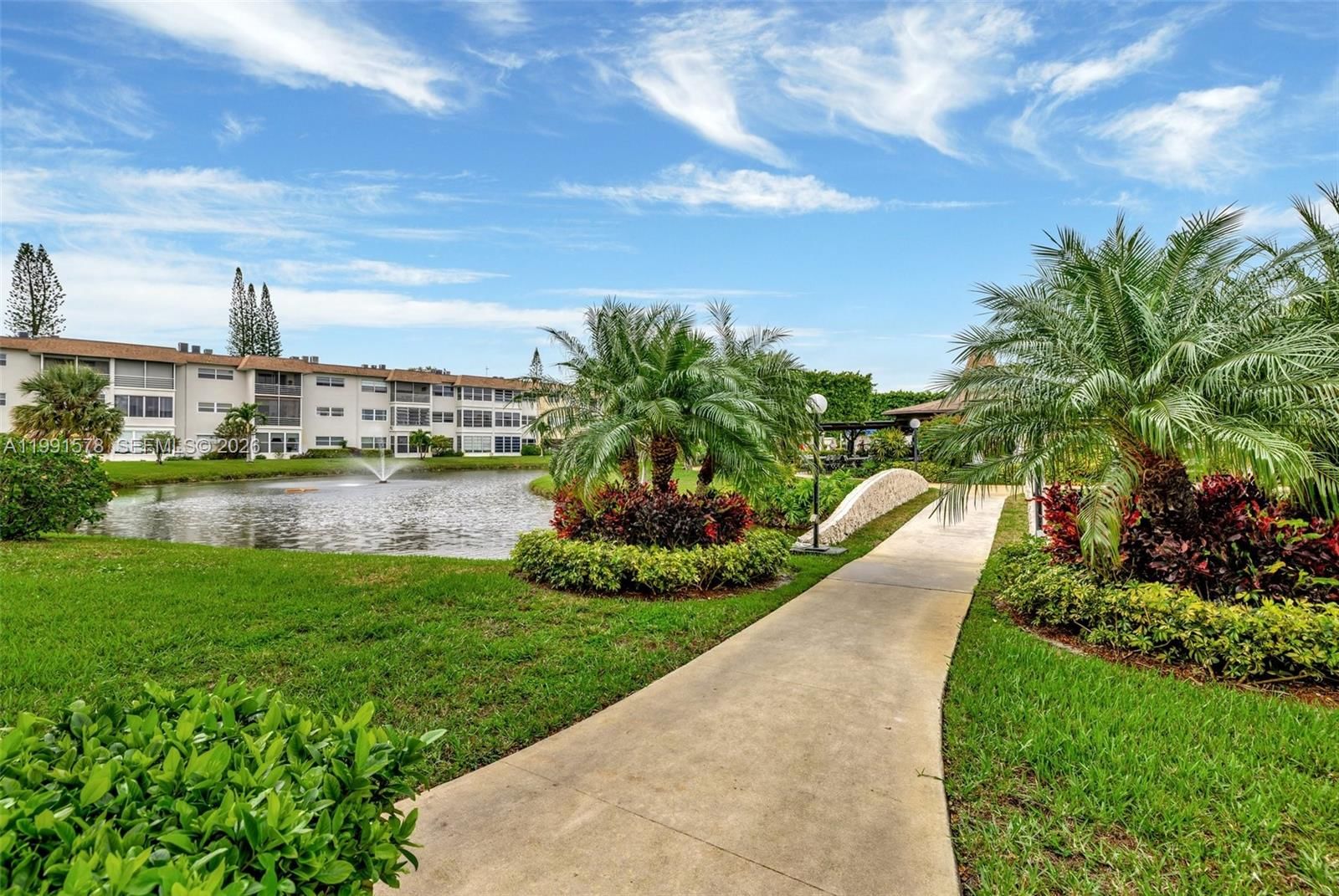 Real estate property located at 4705 35th St #501, Broward, Poinciana Gardens Condo, Lauderdale Lakes, FL
