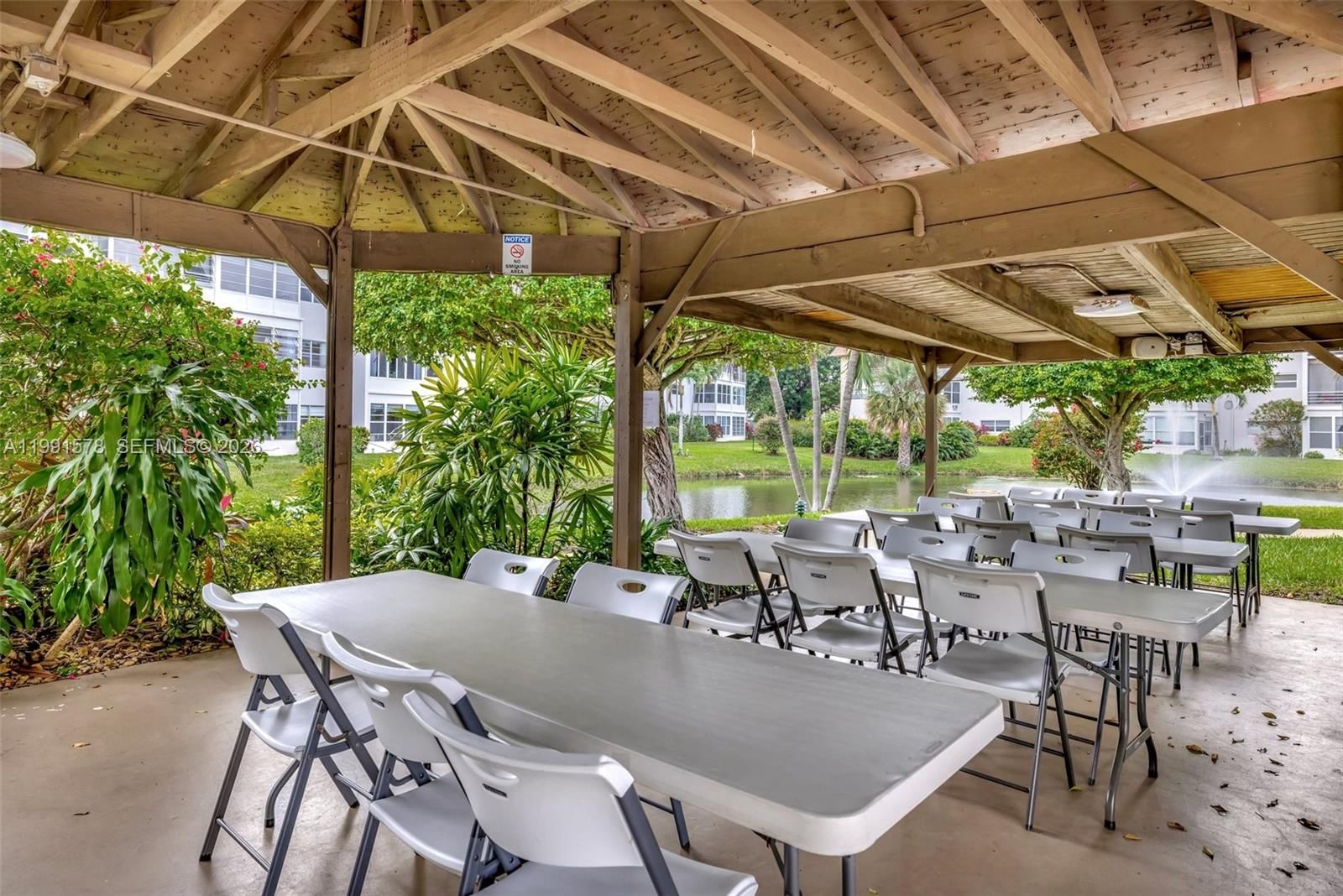Real estate property located at 4705 35th St #501, Broward, Poinciana Gardens Condo, Lauderdale Lakes, FL