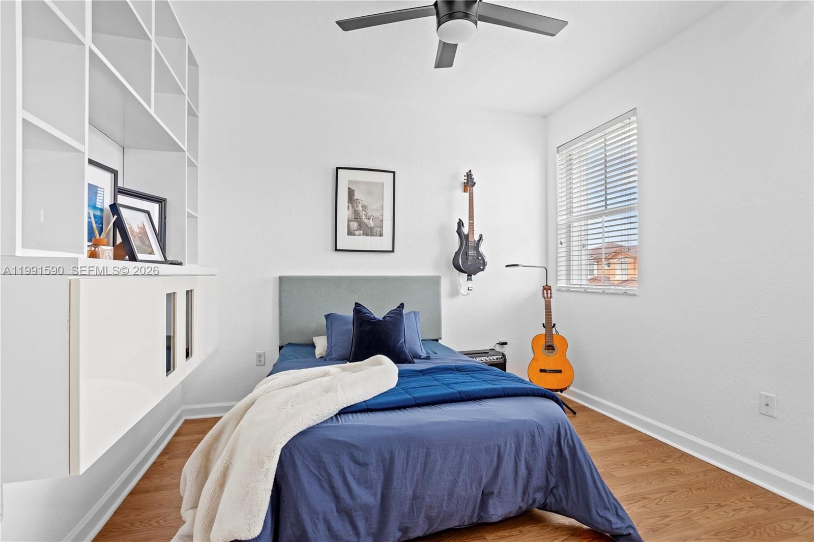 Real estate property located at , Miami-dade, Islands At Doral, Doral, FL