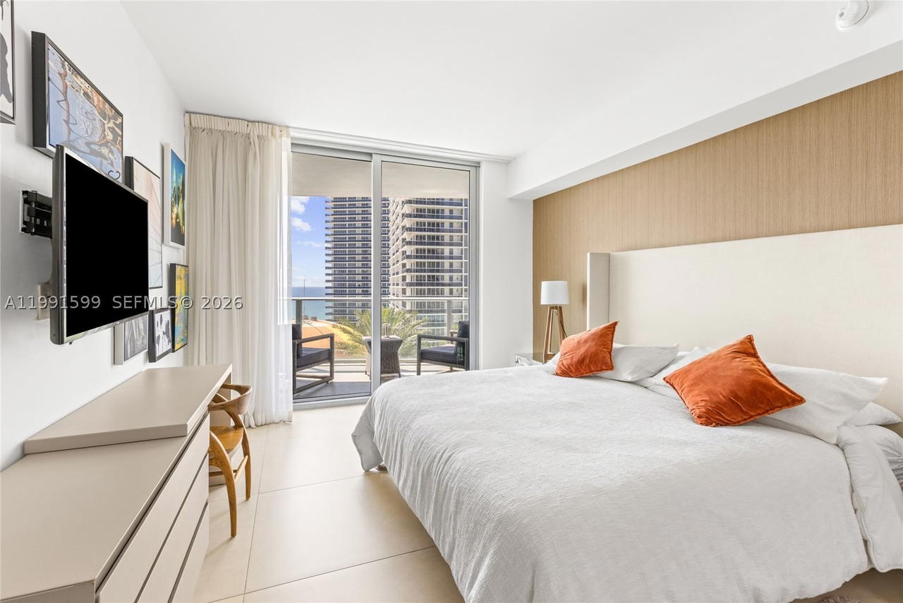 Real estate property located at 4111 Ocean Dr #1107, Broward, 4111 South Ocean Drive Co, Hollywood, FL