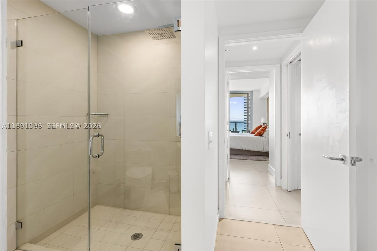 Real estate property located at 4111 Ocean Dr #1107, Broward, 4111 South Ocean Drive Co, Hollywood, FL