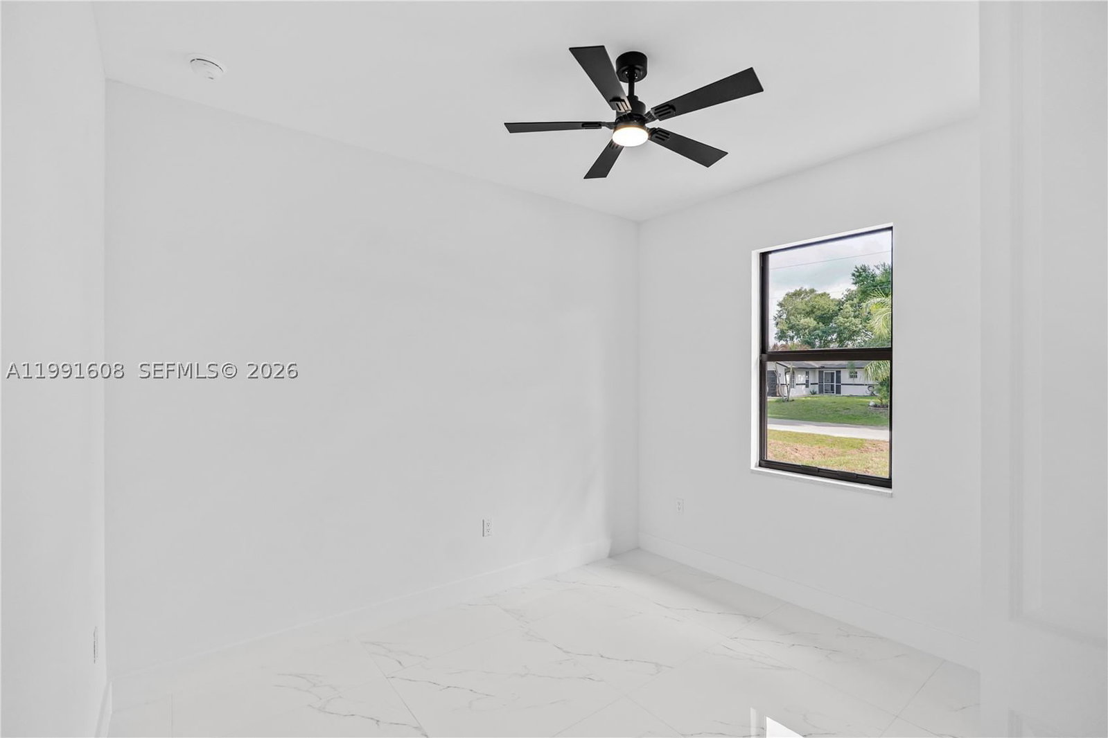 Real estate property located at 1113 ENRIQUE ST E, Lee, Lehigh Acres, Lehigh Acres, FL