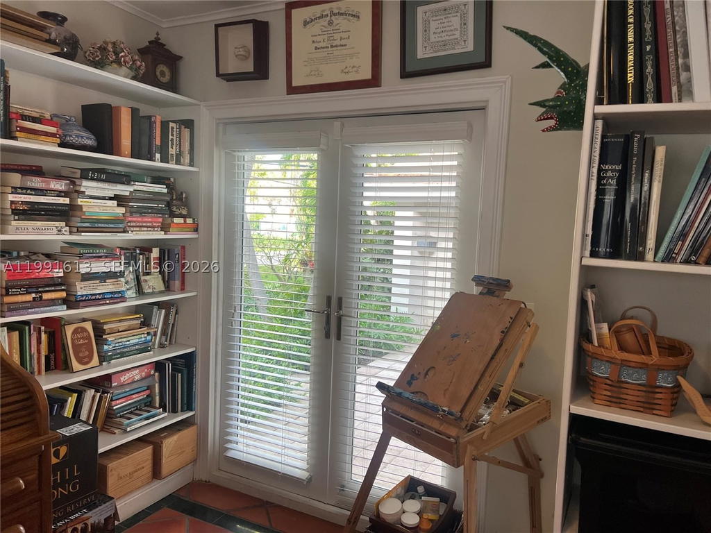 Real estate property located at 204 Westwood Dr, Miami-dade, Biscayne Key Estates, Key Biscayne, FL