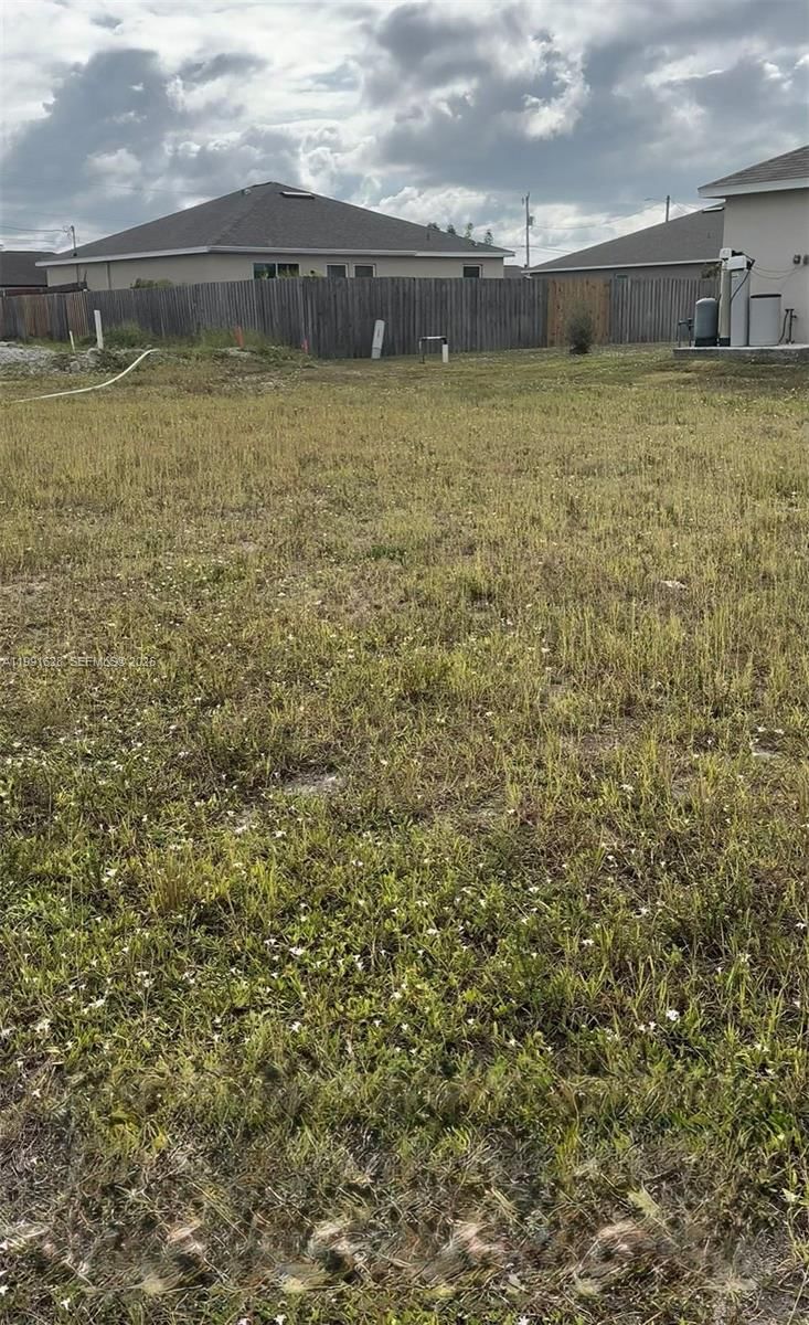 Real estate property located at 620 28th St, Lee, Cape Coral, Cape Coral, FL