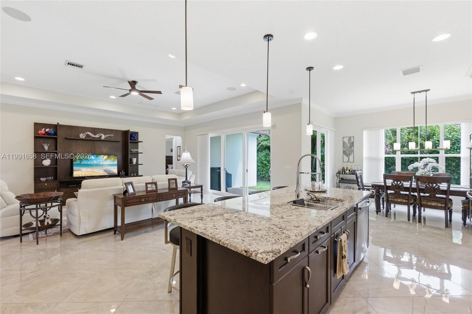 Real estate property located at 10460 Ranchette Dr, Broward, Ranchette Isle, Cooper City, FL