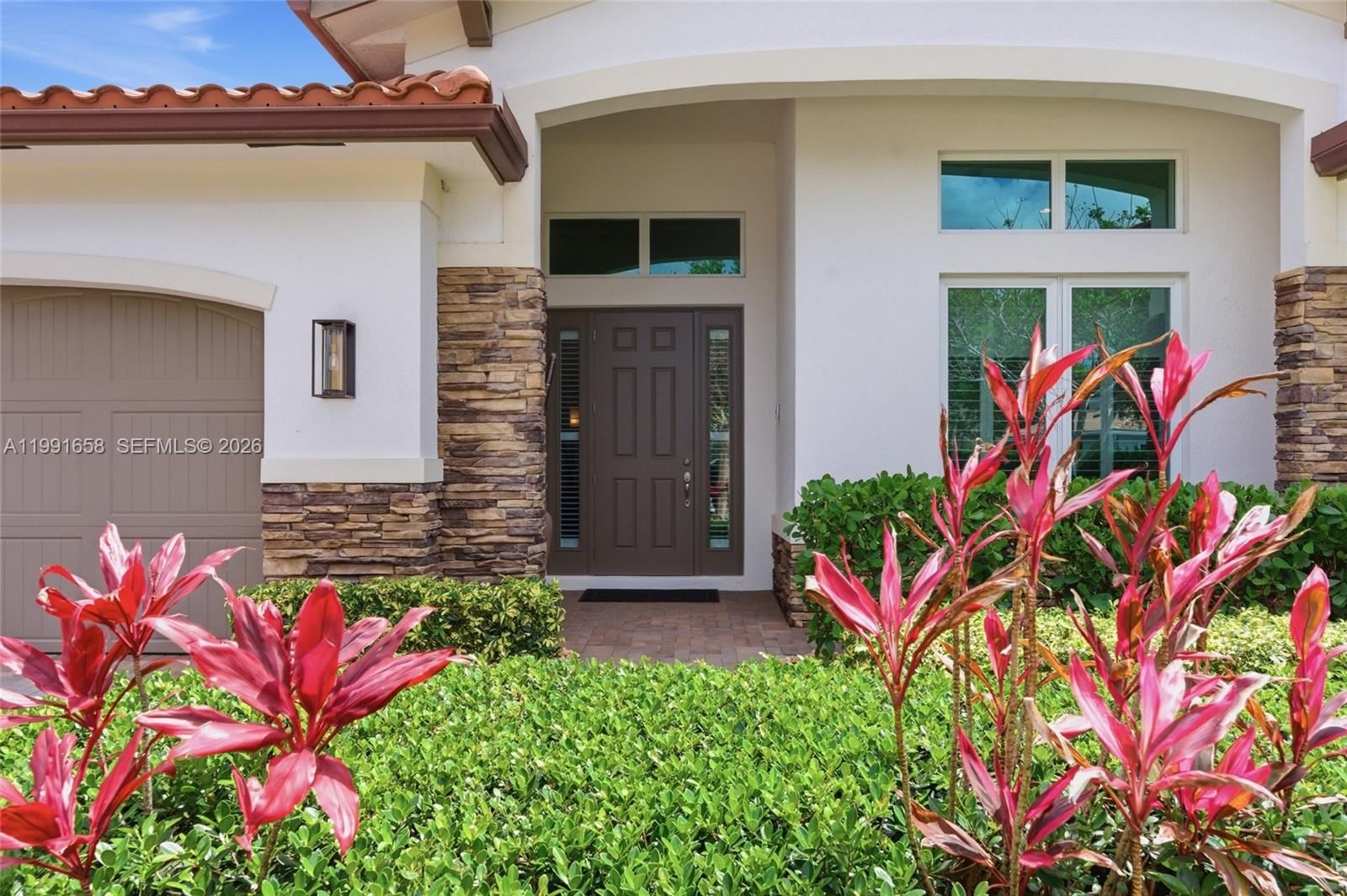 Real estate property located at 10460 Ranchette Dr, Broward, Ranchette Isle, Cooper City, FL