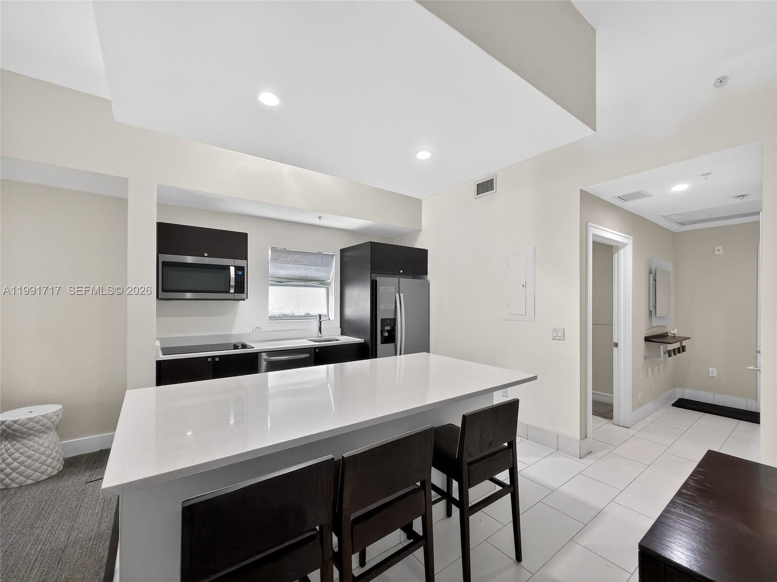 Real estate property located at 5300 87th Ave #1408, Miami-dade, The Blue A Resort Hotel C, Doral, FL