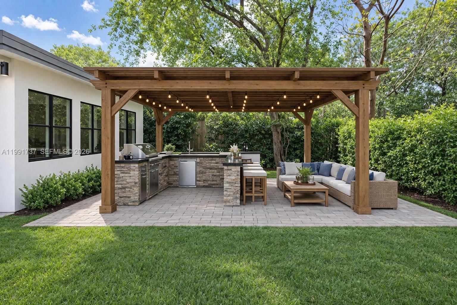 Real estate property located at 8285 104th St, Miami-dade, Continental Homes, Miami, FL