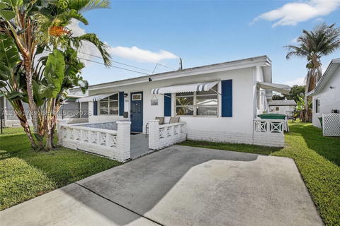 Real estate property located at 5404 27th Way, Broward, Tamarac Lakes North 3rd S, Tamarac, FL