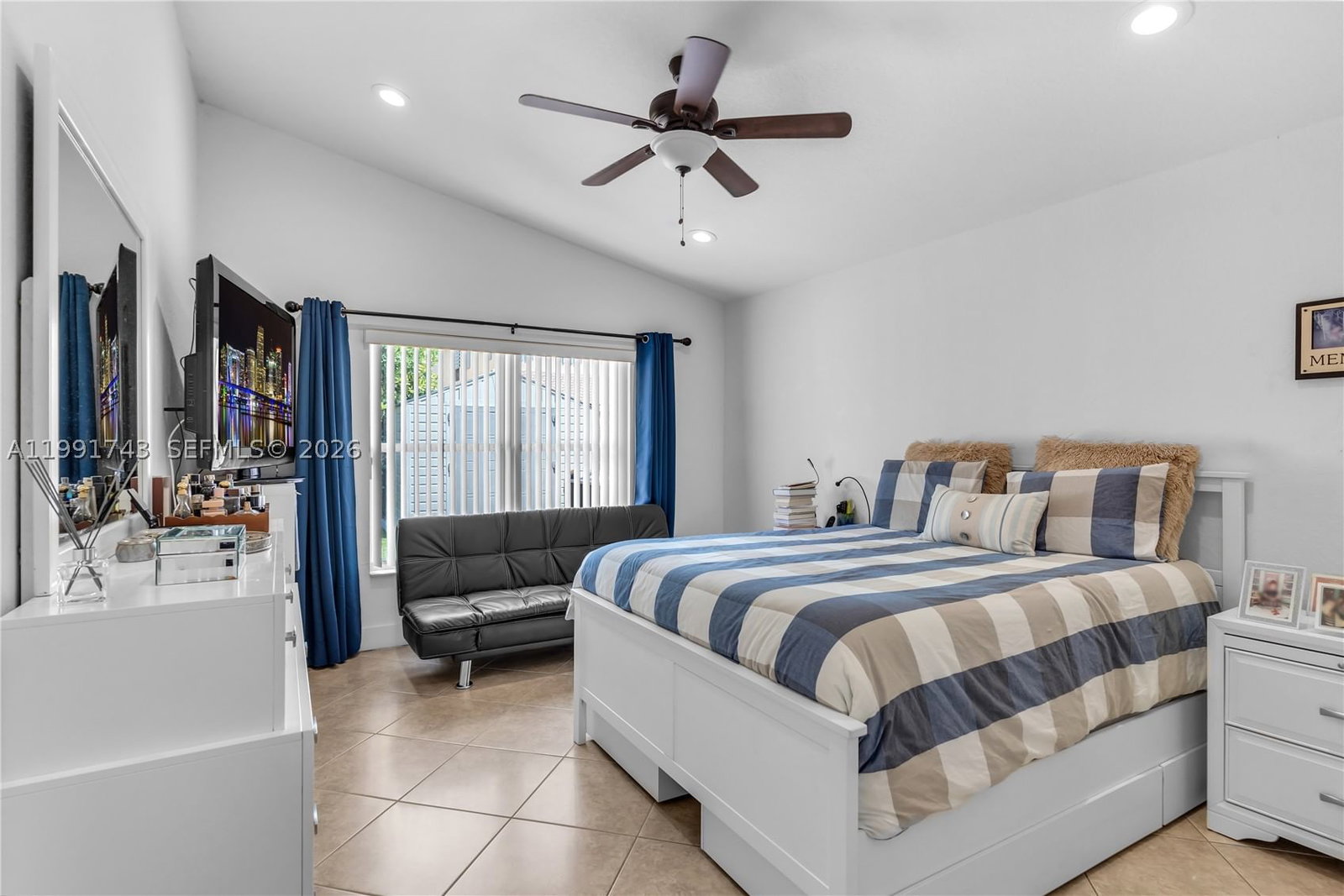 Real estate property located at 23723 107th Ct, Miami-dade, Spicewood Sub, Homestead, FL