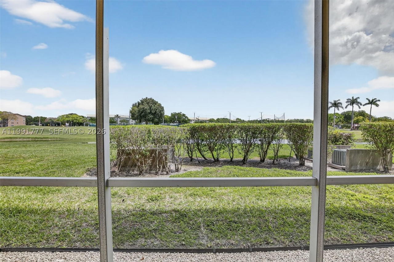 Real estate property located at 901 128th Ter #102A, Broward, Cambridge At Century, Pembroke Pines, FL