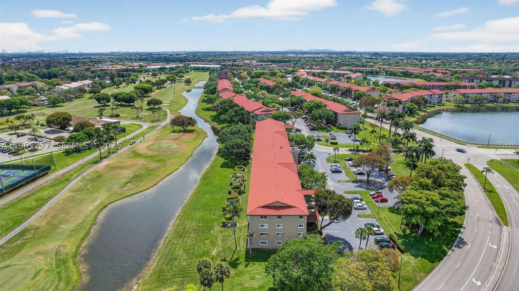 Real estate property located at 901 128th Ter #102A, Broward, Cambridge At Century, Pembroke Pines, FL