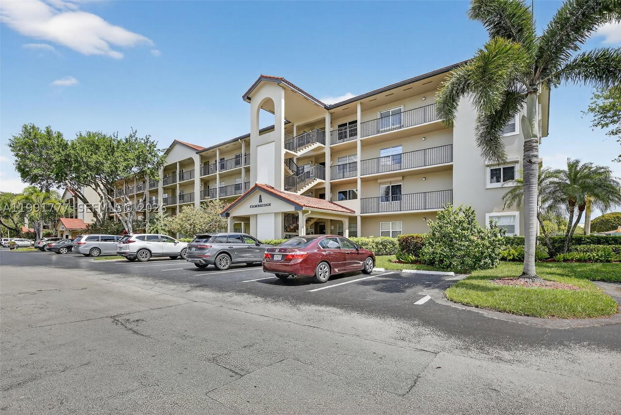 Real estate property located at 901 128th Ter #102A, Broward, Cambridge At Century, Pembroke Pines, FL