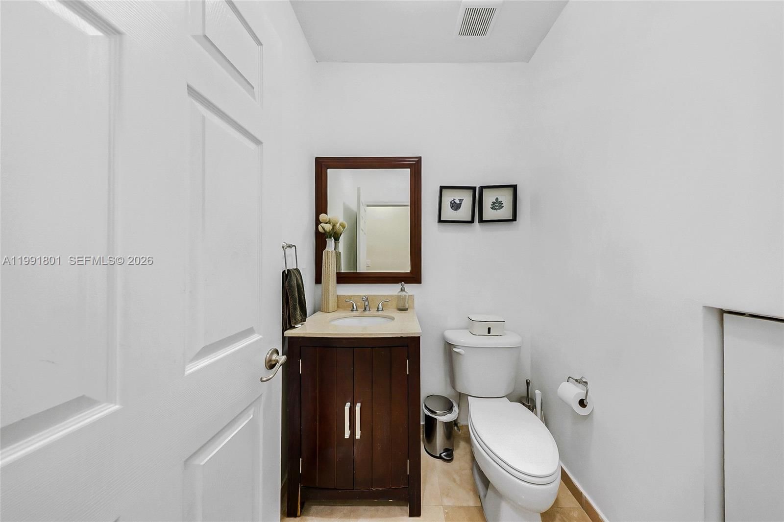 Real estate property located at 10711 75th Ln, Miami-dade, Reserve At Doral East, Doral, FL