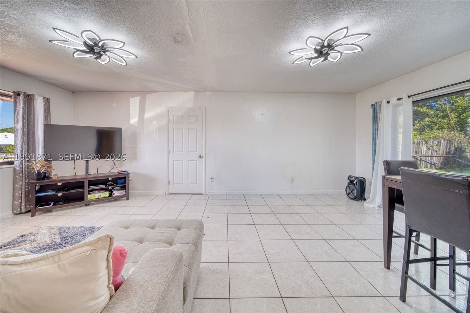 Real estate property located at 2451 182nd Ter, Miami-dade, Stoneybrook Estates, Miami Gardens, FL