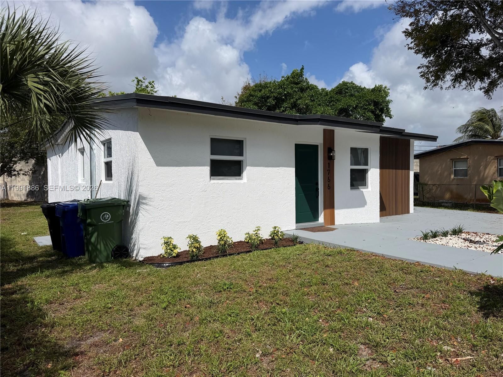 Real estate property located at 1766 Lauderdale Manor Dr, Broward, Lauderdale Manors Revised, Fort Lauderdale, FL