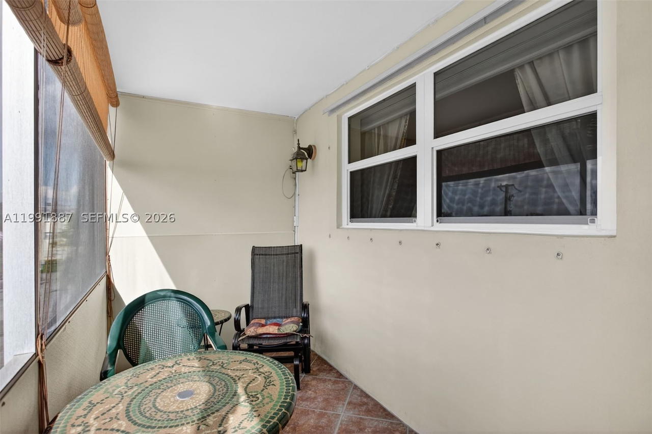 Real estate property located at 4299 16th St #310, Broward, Ashley Hall Condo, Lauderhill, FL