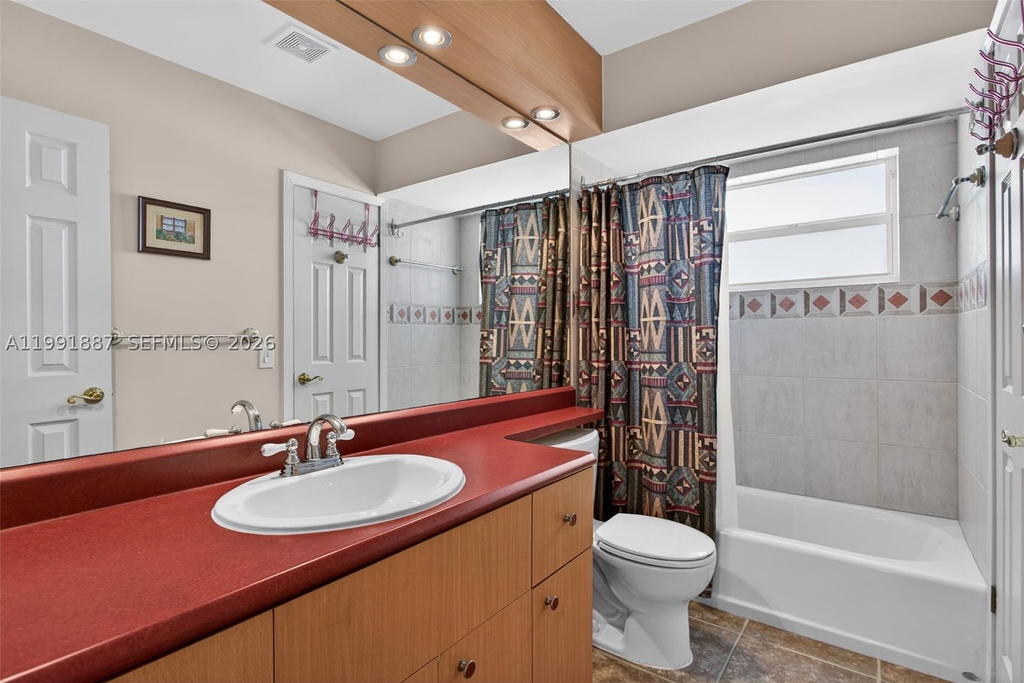 Real estate property located at 4299 16th St #310, Broward, Ashley Hall Condo, Lauderhill, FL