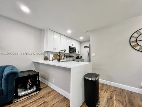 Real estate property located at 10019 Winding Lake Rd #202, Broward, Winding Lake Two At Welle, Sunrise, FL