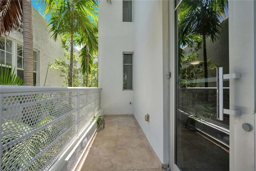 Real estate property located at 1532 Drexel Ave #202, Miami-dade, The Danton Condo, Miami Beach, FL