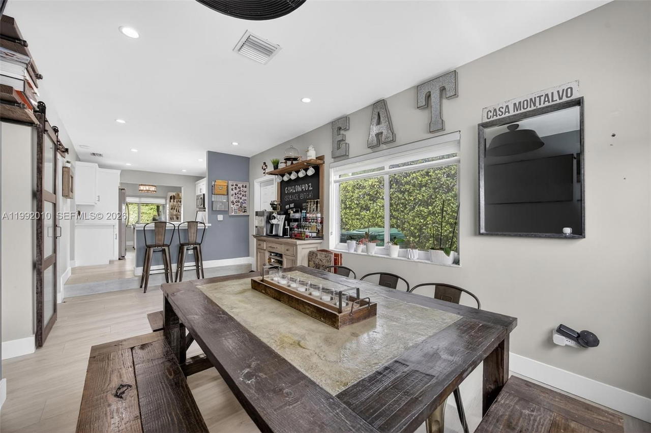 Real estate property located at 4890 141st Ave, Miami-dade, Bent Tree West, Miami, FL