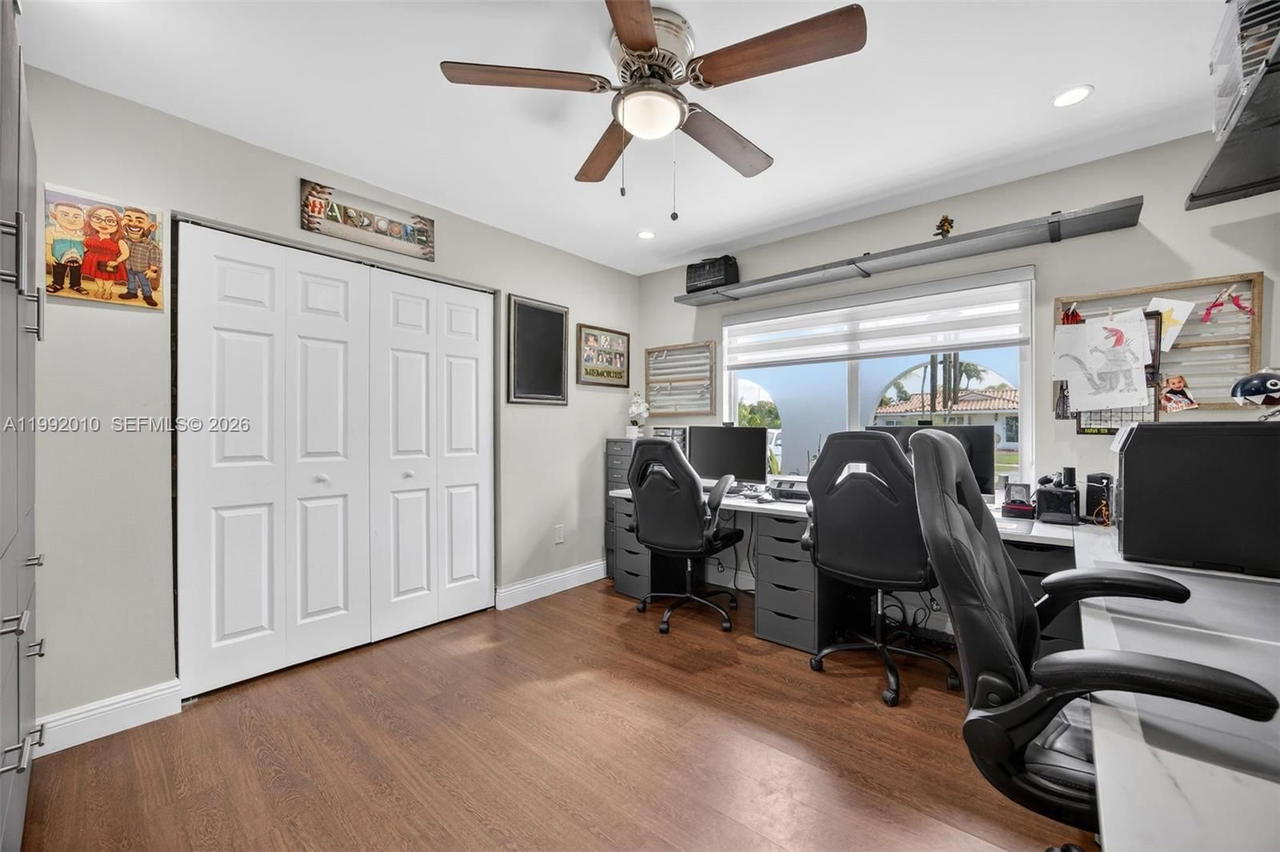 Real estate property located at 4890 141st Ave, Miami-dade, Bent Tree West, Miami, FL