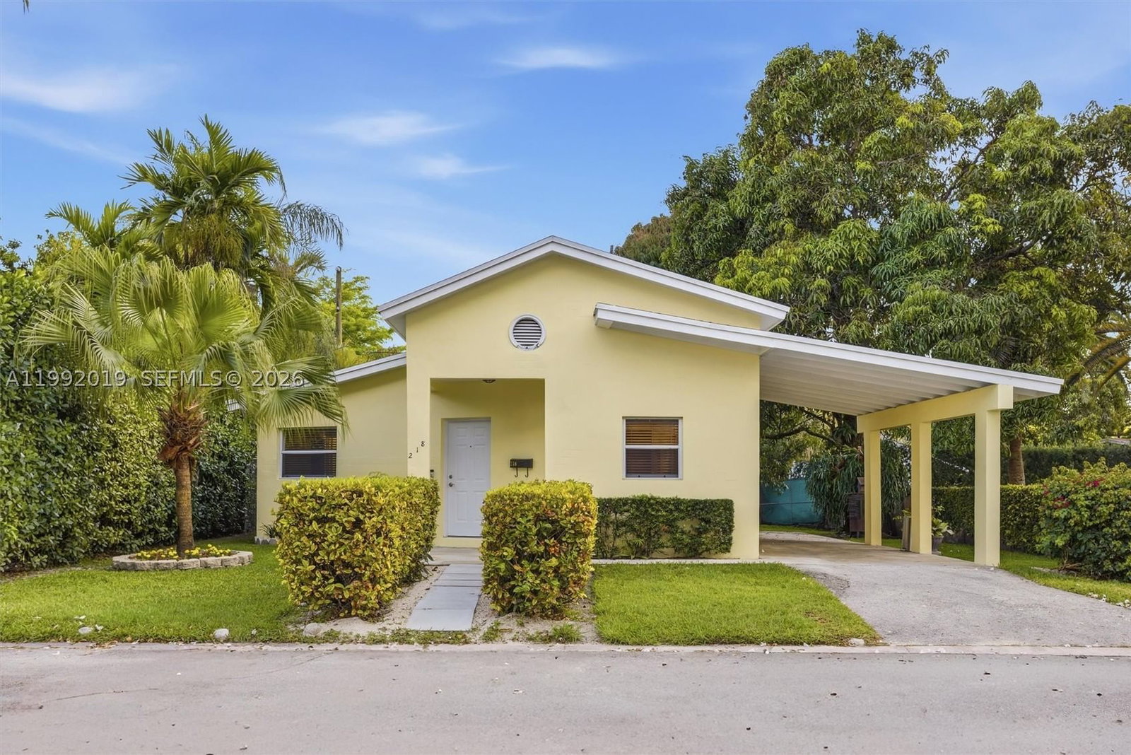 Real estate property located at 218 Frow Ave, Miami-dade, Mac Farlane Homestead, Coral Gables, FL