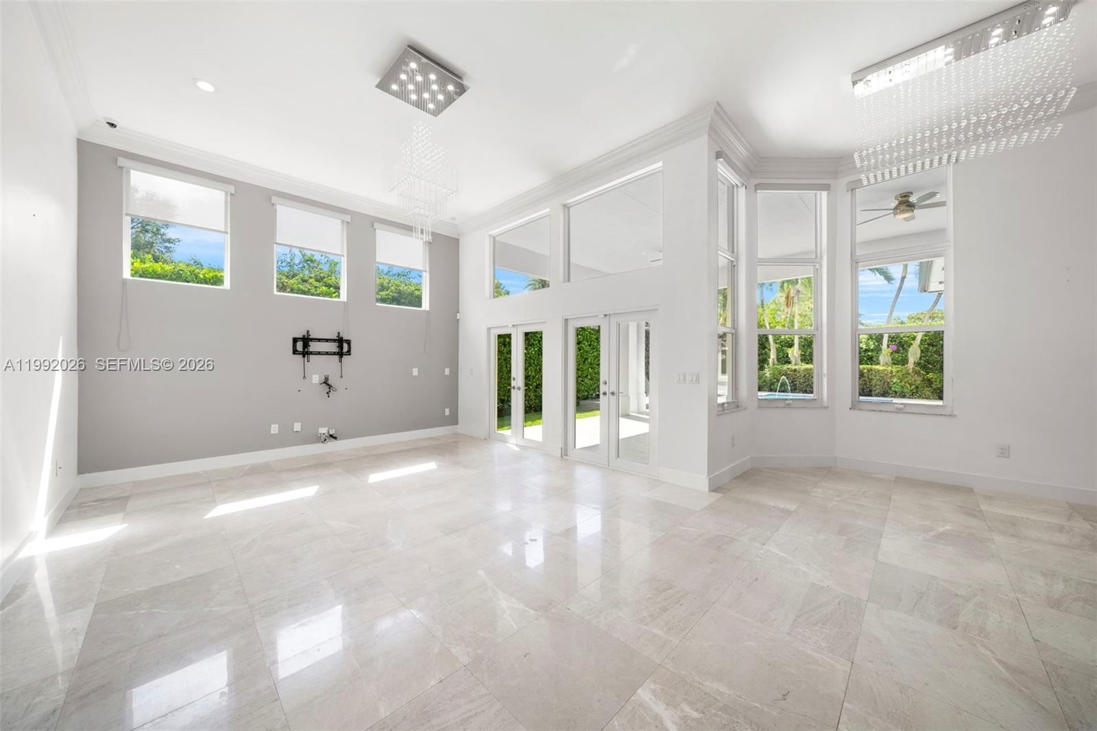 Real estate property located at 15501 77th Ave, Miami-dade, Royal Cutler Estates, Palmetto Bay, FL