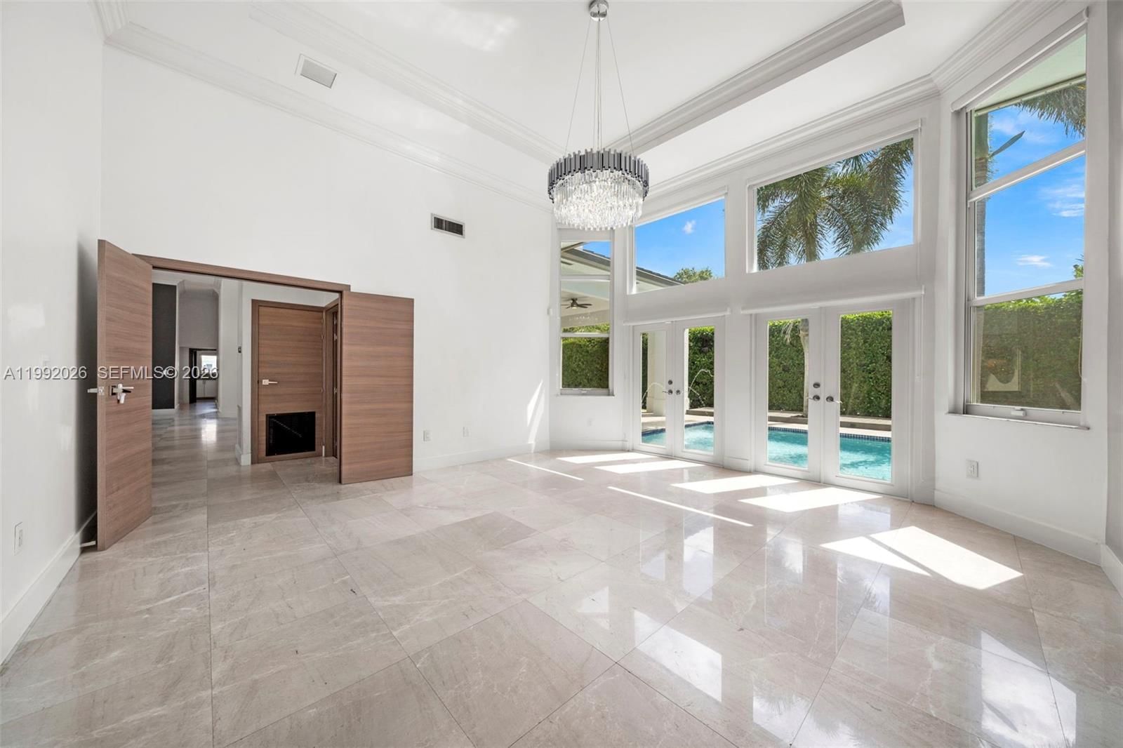 Real estate property located at 15501 77th Ave, Miami-dade, Royal Cutler Estates, Palmetto Bay, FL