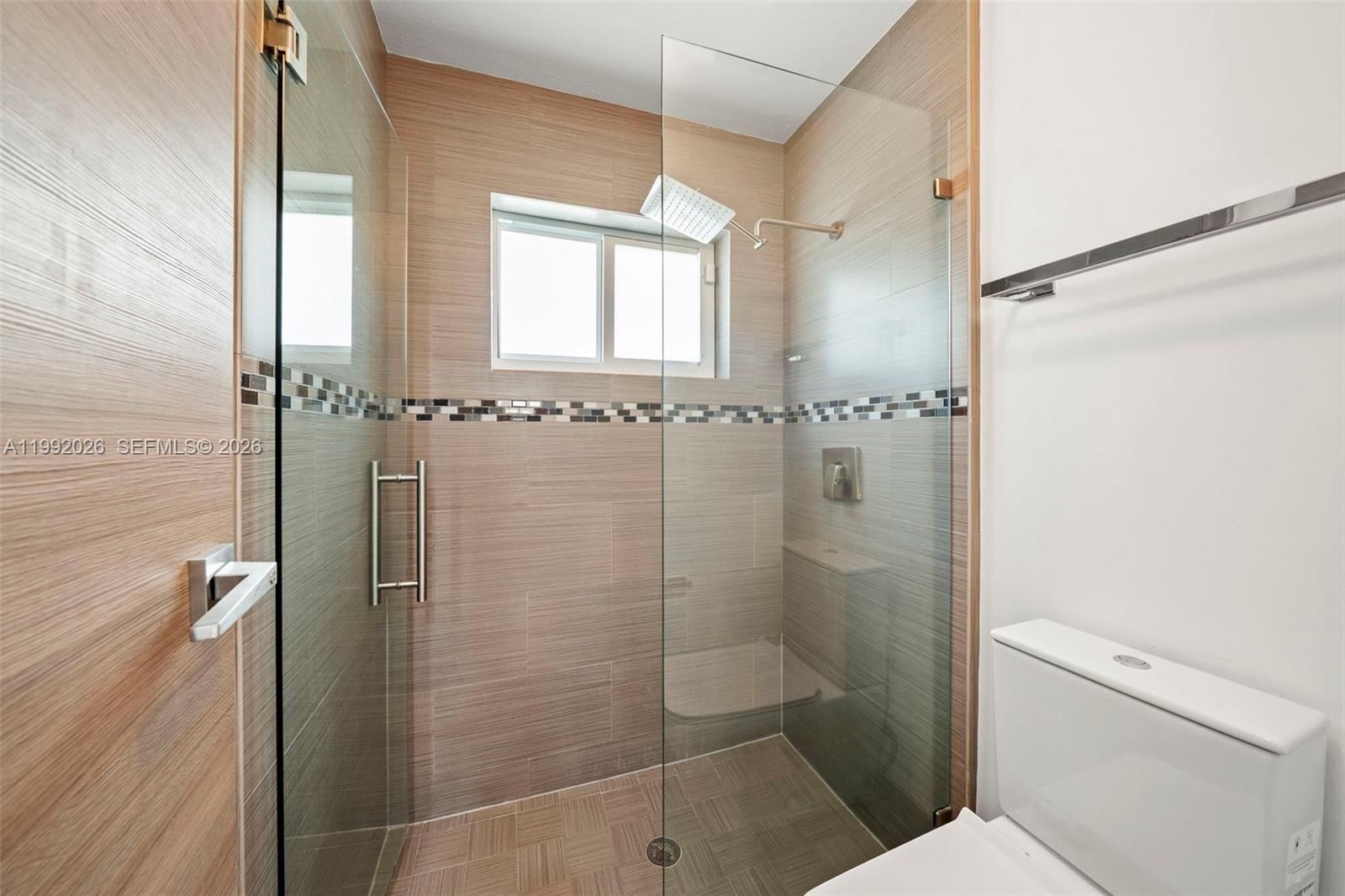 Real estate property located at 15501 77th Ave, Miami-dade, Royal Cutler Estates, Palmetto Bay, FL