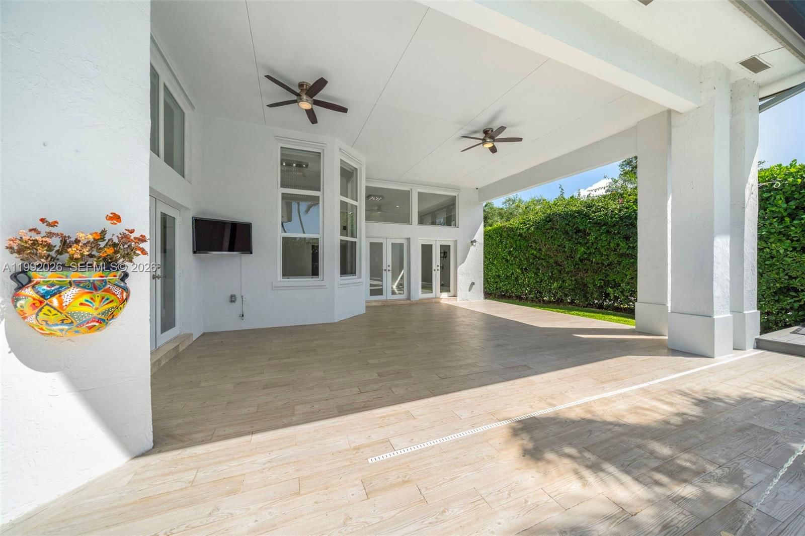 Real estate property located at 15501 77th Ave, Miami-dade, Royal Cutler Estates, Palmetto Bay, FL