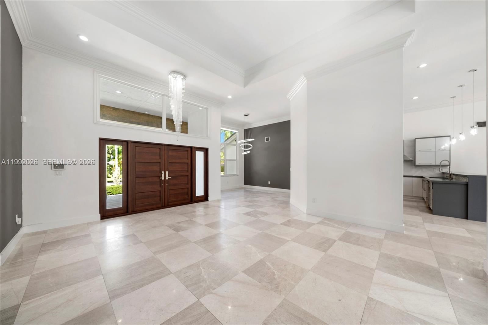 Real estate property located at 15501 77th Ave, Miami-dade, Royal Cutler Estates, Palmetto Bay, FL