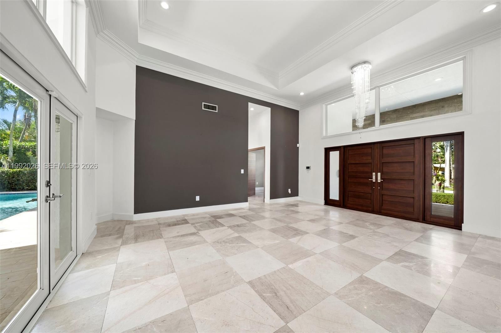 Real estate property located at 15501 77th Ave, Miami-dade, Royal Cutler Estates, Palmetto Bay, FL