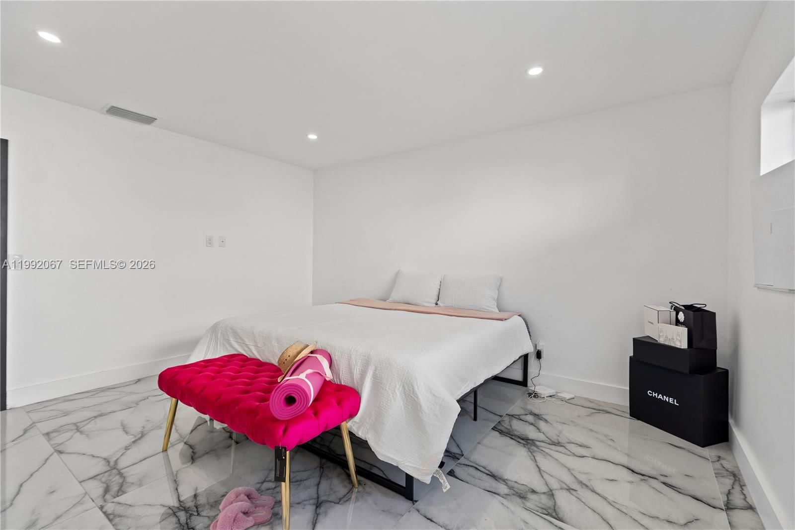 Real estate property located at 1850 199th St, Miami-dade, Skylake Manors, Miami, FL
