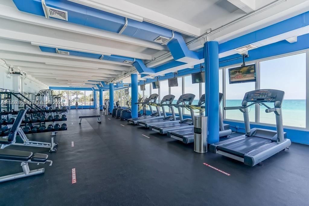 Real estate property located at 5401 Collins Ave #1514, Miami-dade, The Carriage House Condo, Miami Beach, FL
