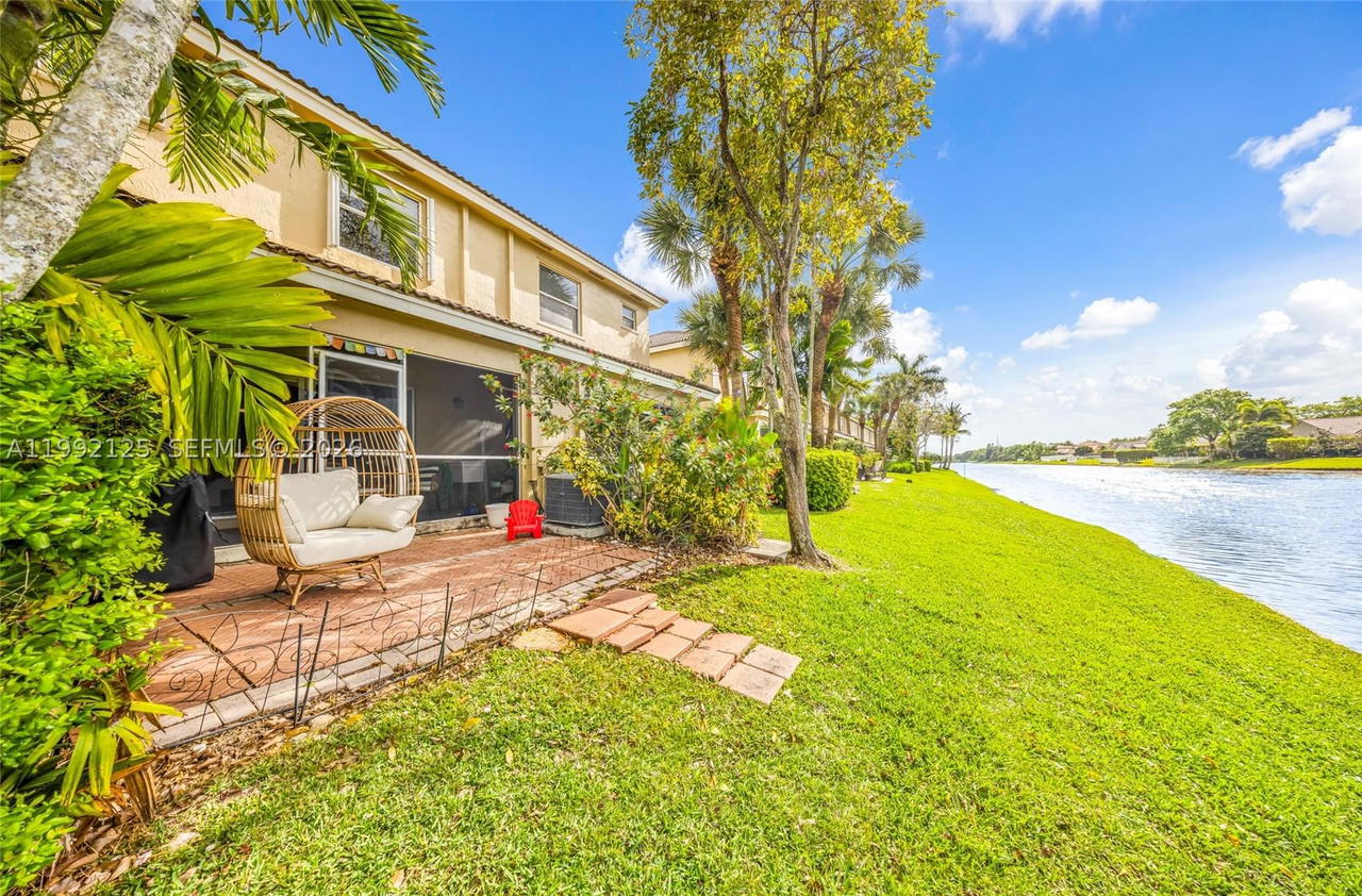 Real estate property located at 12158 5th Ct, Broward, Pelican Pointe, Pembroke Pines, FL