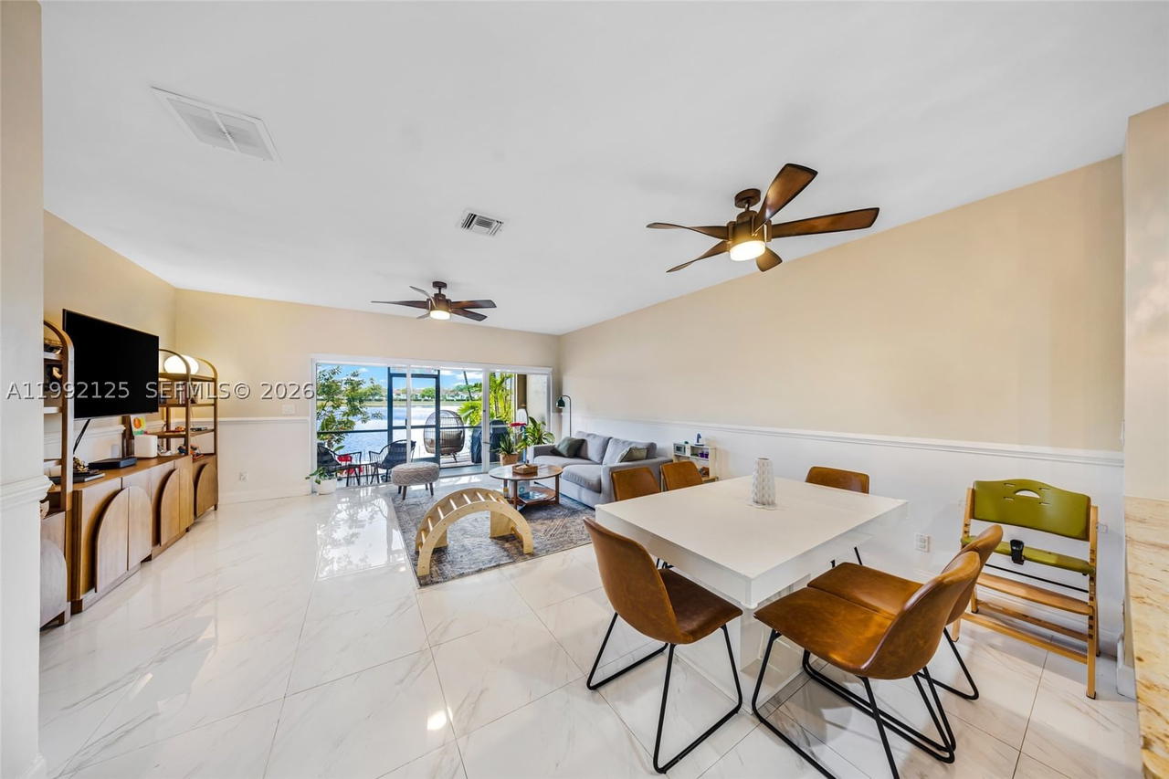 Real estate property located at 12158 5th Ct, Broward, Pelican Pointe, Pembroke Pines, FL