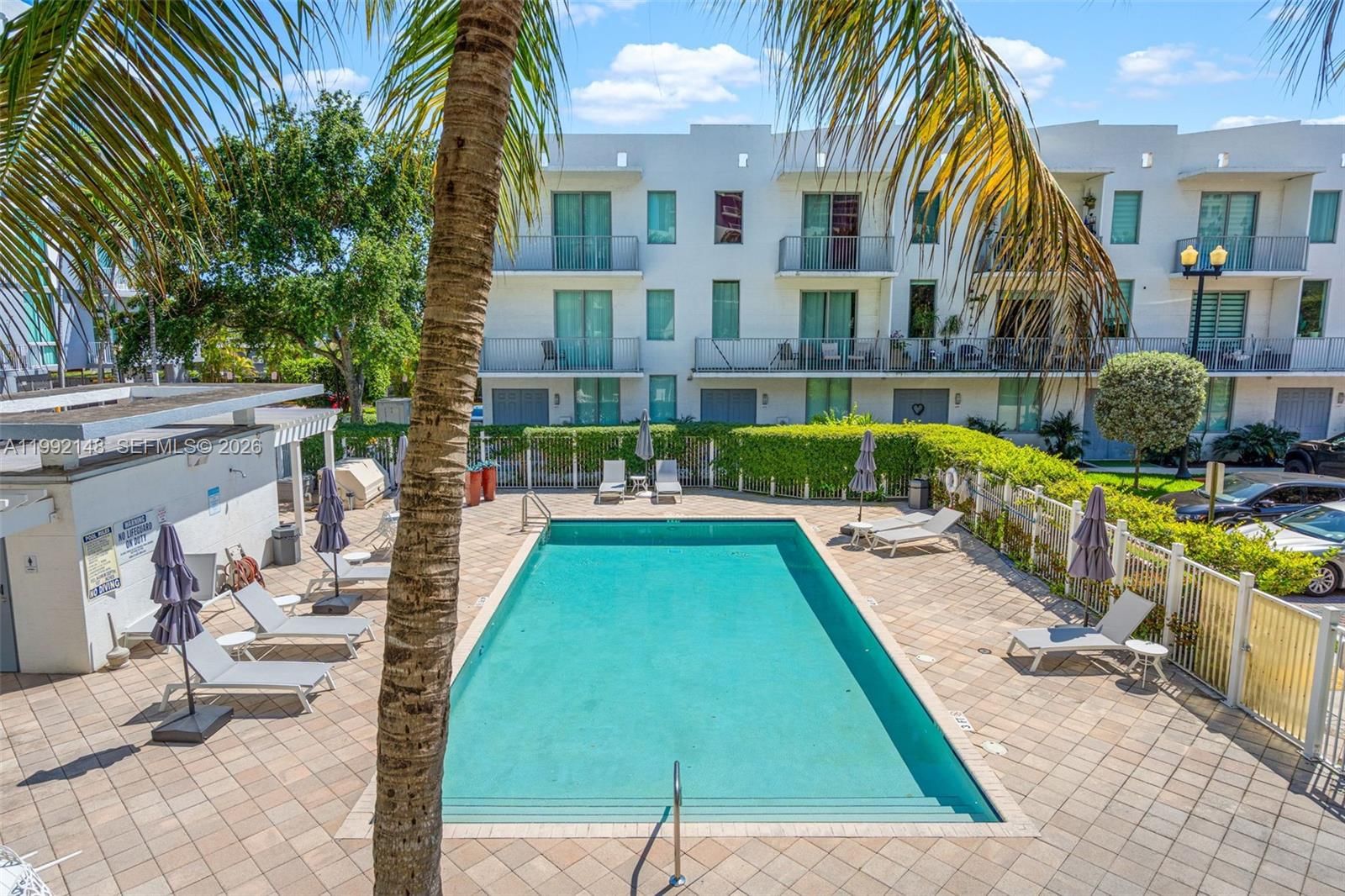 Real estate property located at 2134 Van Buren St #306, Broward, Courtyards At Hollywood, Hollywood, FL