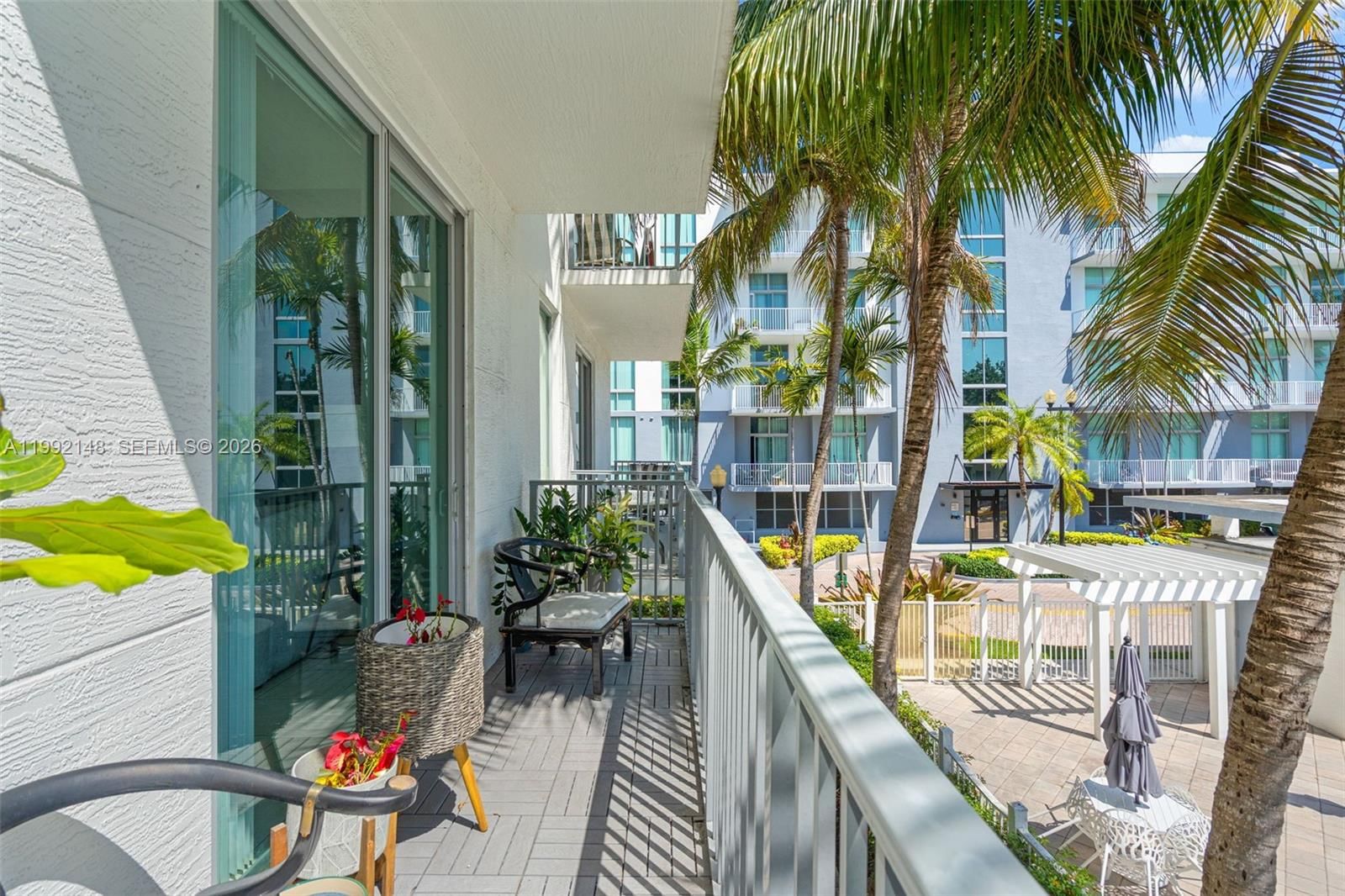 Real estate property located at 2134 Van Buren St #306, Broward, Courtyards At Hollywood, Hollywood, FL