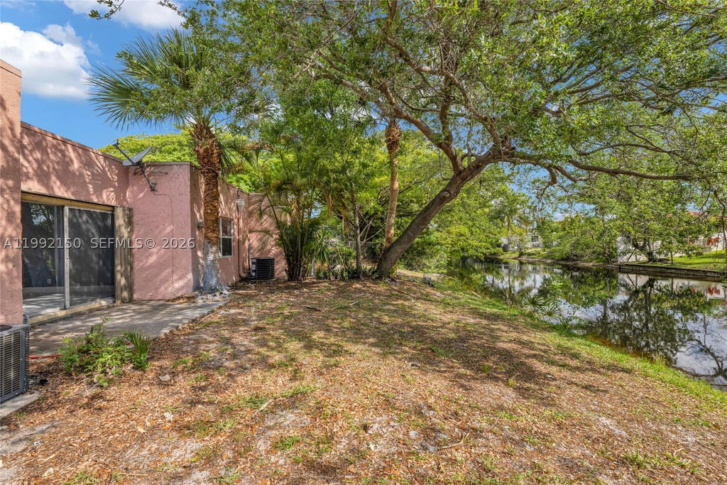 Real estate property located at 1624 56th Ave #14, Broward, Wimbledon Townhouse I-17, Lauderhill, FL
