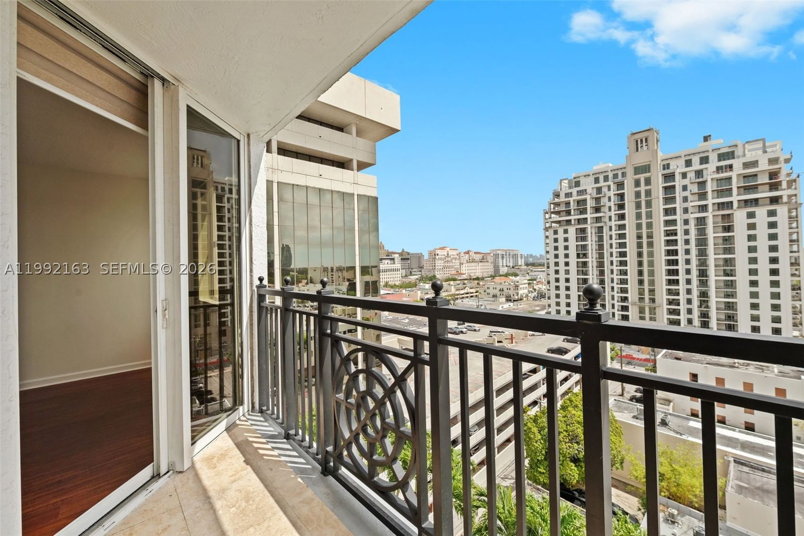 Real estate property located at 357 Almeria Ave #1006, Miami-dade, Gables Park Tower, Coral Gables, FL
