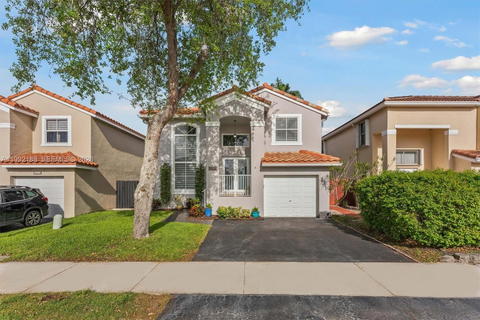 Real estate property located at 4420 82nd Way, Broward, Orange Drive-pine Island, Davie, FL