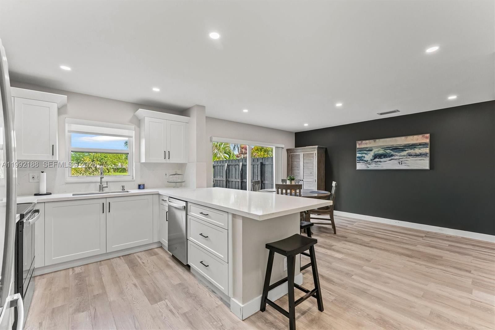 Real estate property located at 4420 82nd Way, Broward, Orange Drive-pine Island, Davie, FL