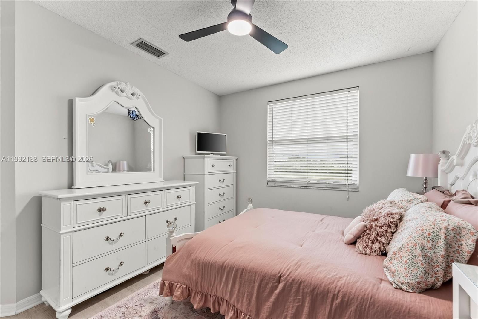 Real estate property located at 4420 82nd Way, Broward, Orange Drive-pine Island, Davie, FL