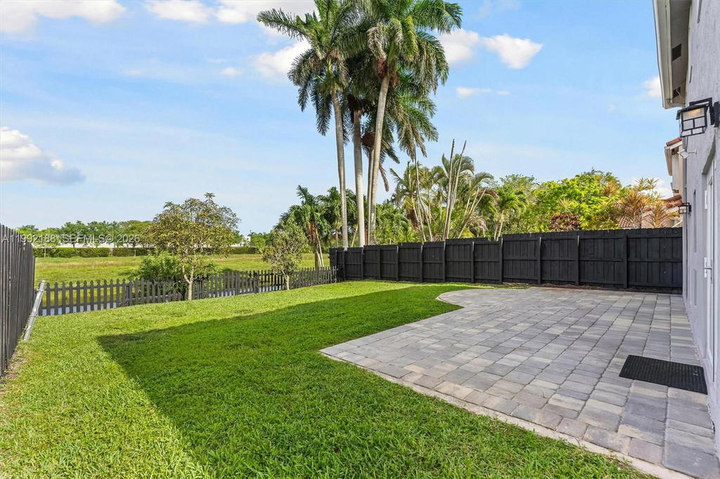 Real estate property located at 4420 82nd Way, Broward, Orange Drive-pine Island, Davie, FL