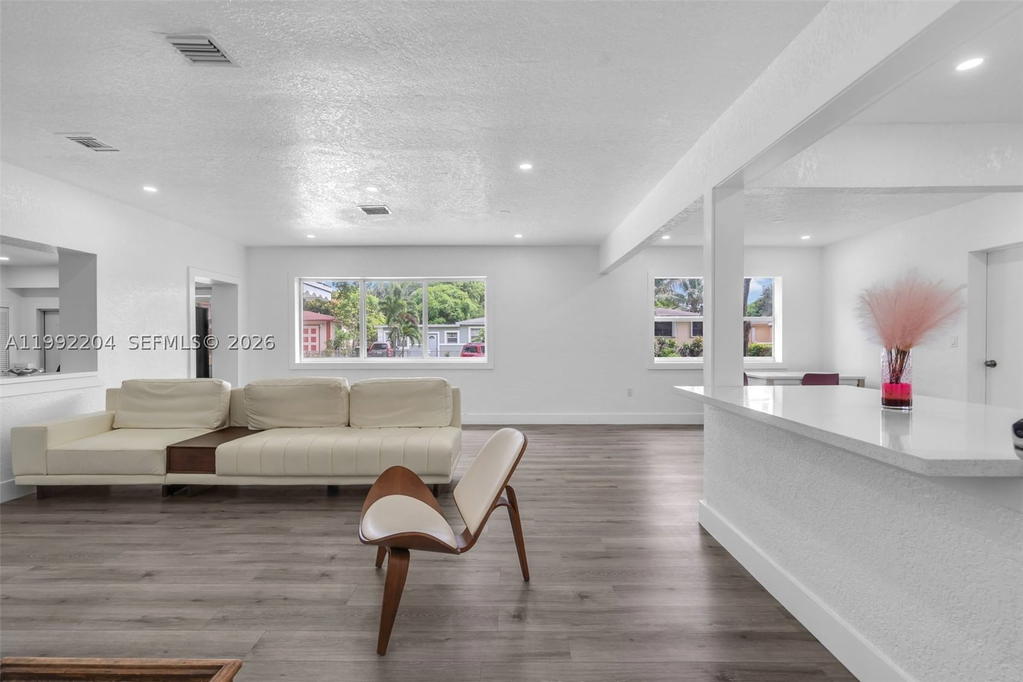 Real estate property located at 181 121st St, Miami-dade, Breezeswept Estates, North Miami, FL