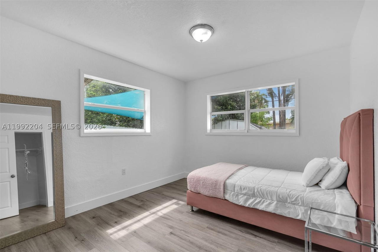 Real estate property located at 181 121st St, Miami-dade, Breezeswept Estates, North Miami, FL