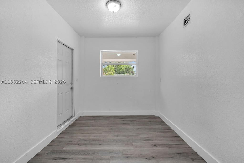 Real estate property located at 181 121st St, Miami-dade, Breezeswept Estates, North Miami, FL