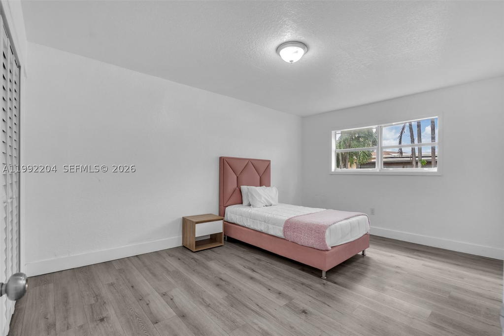 Real estate property located at 181 121st St, Miami-dade, Breezeswept Estates, North Miami, FL
