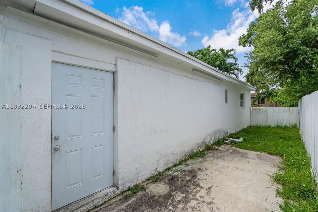 Real estate property located at 181 121st St, Miami-dade, Breezeswept Estates, North Miami, FL